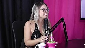 Malu Paz Exclaims, 'Lick My Pussy, I'm So Wet!'