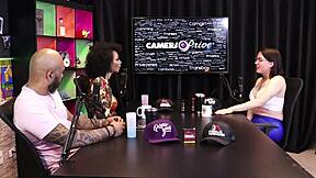 na escola se sentiu bem quando passaram maquiagem nela foi o momento que se reconheceu como transsexual e bi melissa leal sheer red