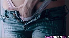 Lesbian teen beauty engages in threesome with oral sex