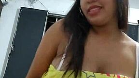 Novia loquita acepta follar por 1 000 estafada