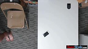 Stunning thief gets caught and analized by officer