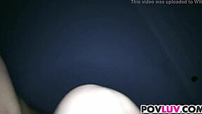 娇小Carter Cruise被巨屌POV猛钻