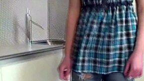 Watch these teen 18+ies get cumshots