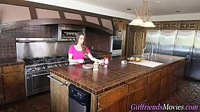 hey, watch this lesbian babe lick teen ass! 😘