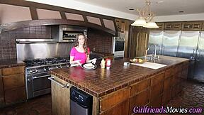 hey, watch this lesbian babe lick teen ass! 😘