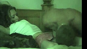 业余女友紧屄被男友狂干淫叫😩