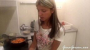 i'm cooking russian borscht again in the kitchen.