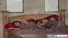 babes morning bustle jessie andrews layla rose pov facial cumshot