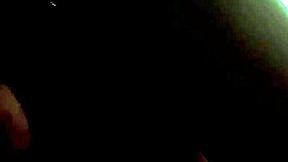 aluna novinha aprendendo a mamar com o professor no escurid�o do netflix