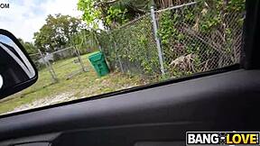 哇Lucy Sunflower紧屁眼生猛后入开苞