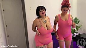 gg huge boobs bouncing with belly fetish ass shake! 🔥