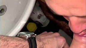 Pegação no banheiro da academia - free