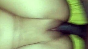 新邻居趁老公上班猛操人妻