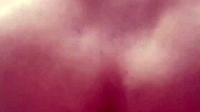 瘦大屁股18+妹子骑老男人鸡巴爽翻？