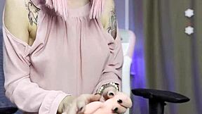 试圣诞新礼物插屄超烫！