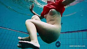 Sexy Naked Avenna Swims Nude in Pool Showing Tight Twat.