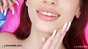 Fiery muse flaunts her stunning body in close-up