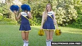 Amber Gray and Selena Sosa get oh so close in the workout room 😏