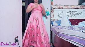 leaked mms- real indian wife ravina rides hard?