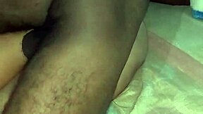 Latina babe fucks best friend to get pregnant, cuckold works tirelessly 😏