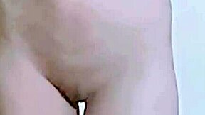 Indian teen girlfriend gets creampied on the floor at home.