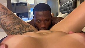 Went to motel with friend's black husband, he licked me till I came 😍