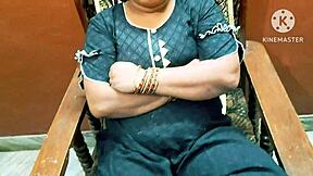 desi bhabhi says fuck me hard, neighbour boys