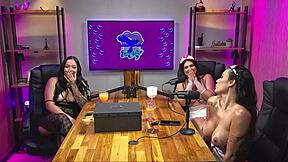 famous california model does lesbian licking in lingerie