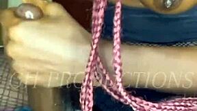 真实非洲夫妇热辣前戏互相按摩身体