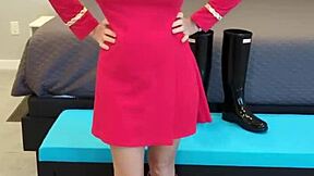 Boldly Going Into Fetish Roleplay With Redhead Petite Milf