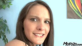 Mofozo com - young 18+ amateur shines in first sex clip