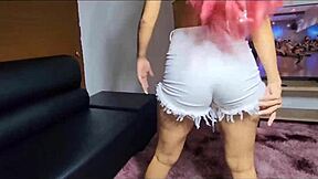 Big ass hermanastra gets intense homemade orgasms in amateur clip