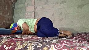 bhabhi gets dorm massage, roommate puts it in her mouth