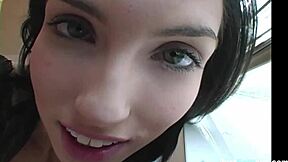 漂亮18+少女骚货引导你肮脏撸管