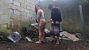 Comendo Garota na Festa nos Fundos do Sítio 😜