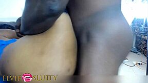 户外猛干她到尖叫高潮