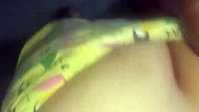 拉丁骚货弯腰求口爆？