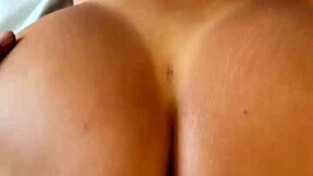 亚洲博主Lina Nakamura趁妈逛街无套干继父John Coffee