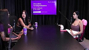 Morena Safada Reveals Stunning Tits After Outdoor Casting Chat.