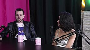 来自Espuleta和Himeros Mansion的Bora Cast与Bruna Carlos合集，第1部分，透明红色