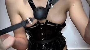 I covered her whole body with sperm after passionate sex.