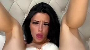 American student masturbating solo 😏