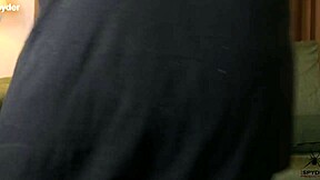 这小蕾丝睡衣穿Hazel Ash身上超性感