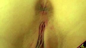 苗条日本青少年18+ Yuu Tsujii 处女上阵搞色情口交，无毛身体抢镜！