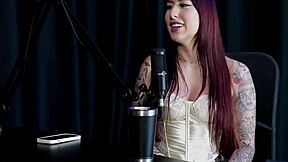 Wow, Karol Redxxx demonstrates her blowjob and shows her smooth pussy twerking, displaying her tits!