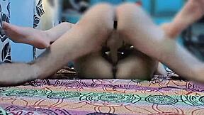 男女朋友独处在家狂干一炮