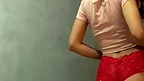 Colombian Busty Model Goes Nympho in Public Outdoor Show!