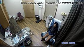 dr tampa corporate slaves minnie rose spreading pussy backstage