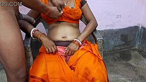 Hot Village 18 Girl Goes Full Nude for Suhagrat Scene.