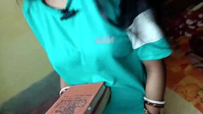 Indian hot desi school girl, want to see her viral video?